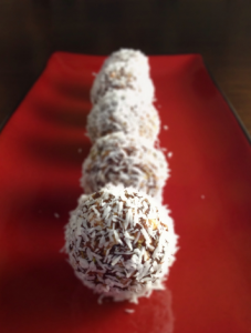 Read more about the article Choc Inca Chia Balls
